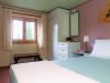 bedroom_oliveshouse